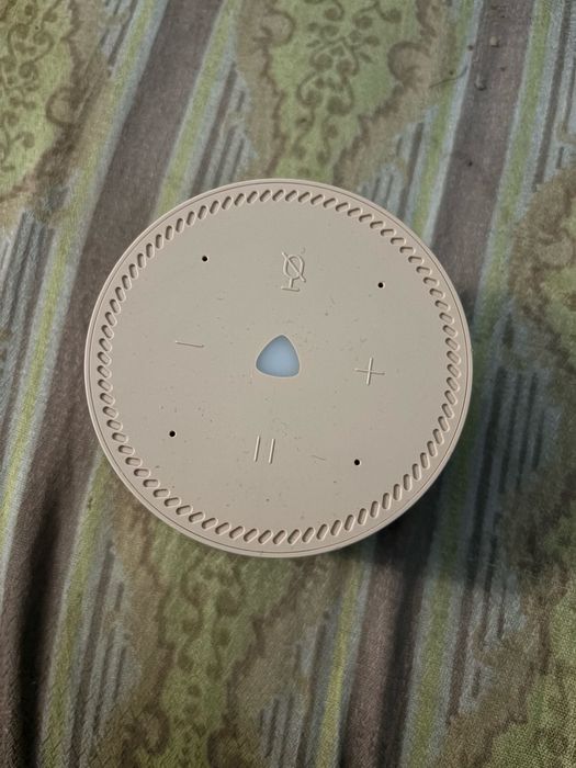 Продаётся станция Яндекс Алиса Лайт