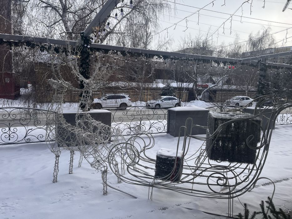 Олени с санями ( подсветка )