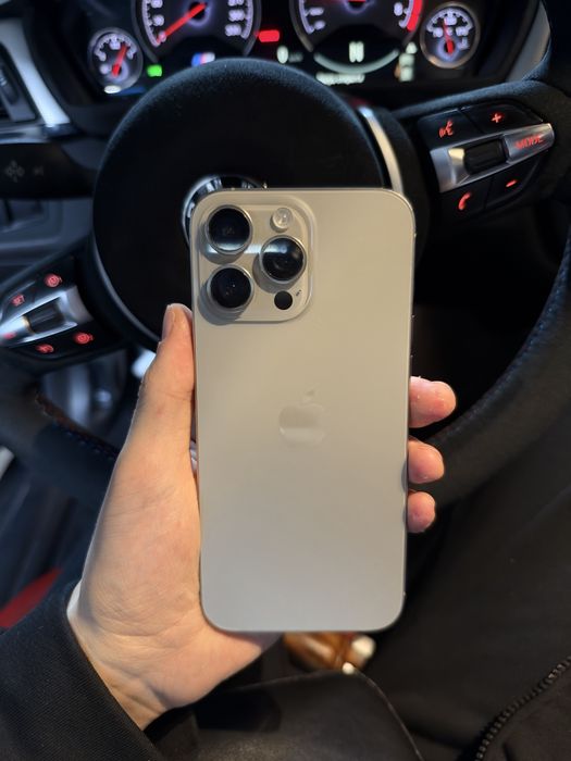 IPhone 16 Pro Max Natural Titanium 256 gb nano sim + esim