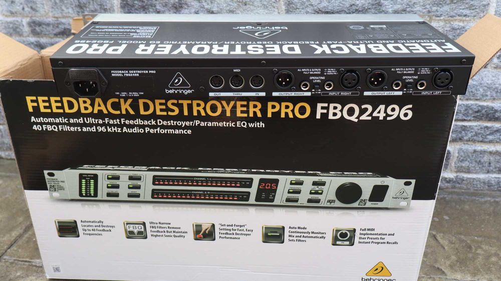 Behringer FBQ2496 Egalizator grafic Feedback Destroyer