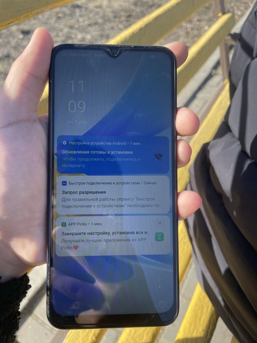 Телефон сатылады