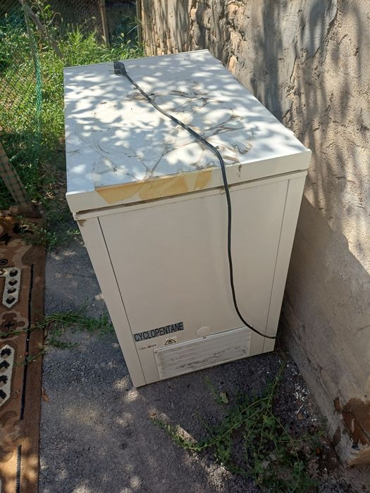 Морозильный ларь Midea