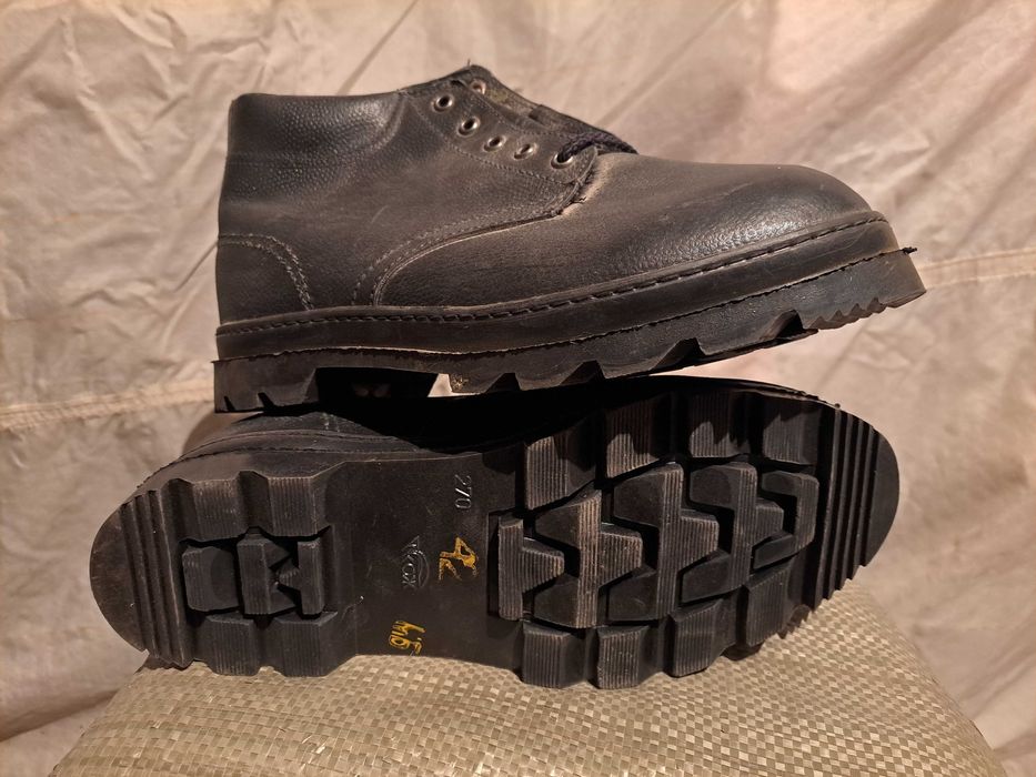 Продается Спецодежда.