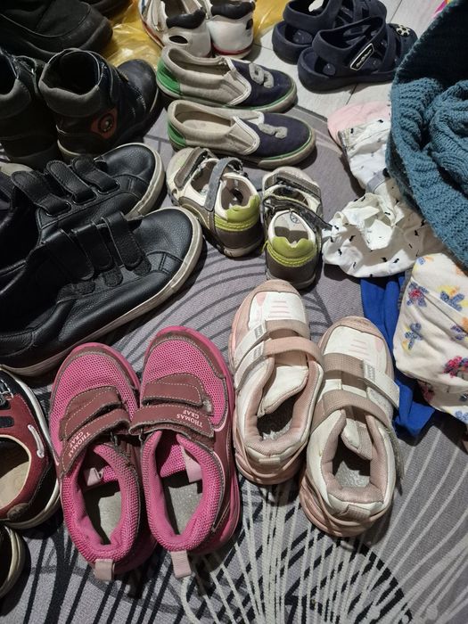 Отдам вещи еа мальчика от 2 до 5-6 лет