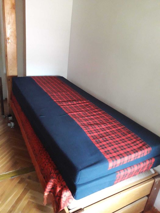 Матраци  2 бр , 190 х 70 см