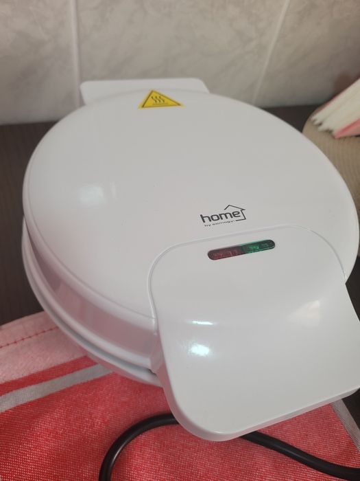 Aparat conuri înghețată și sărățele