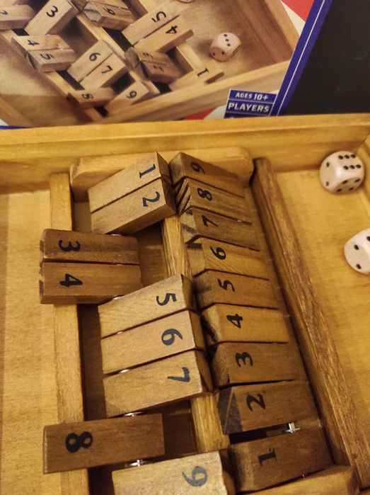 Настолна дървена игра - като нова!