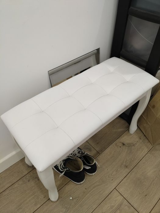 Скамейка в прихожую