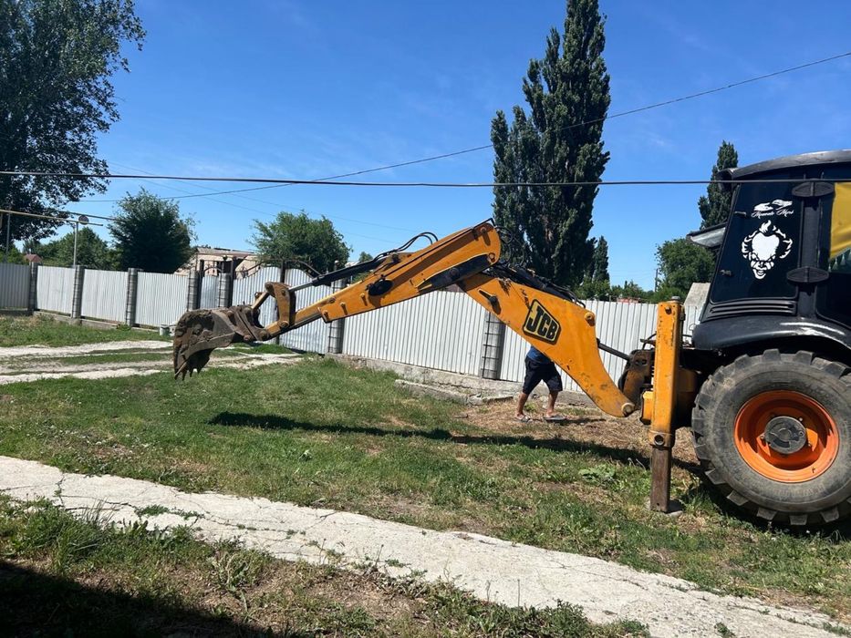 Экскаватор погрузчик