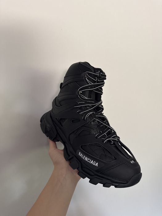 Balenciaga Track Hike