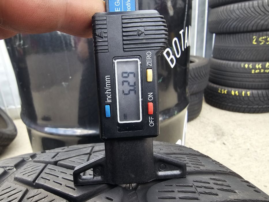 De vanzare anvelopa pirelli 235 55 r19 m+s