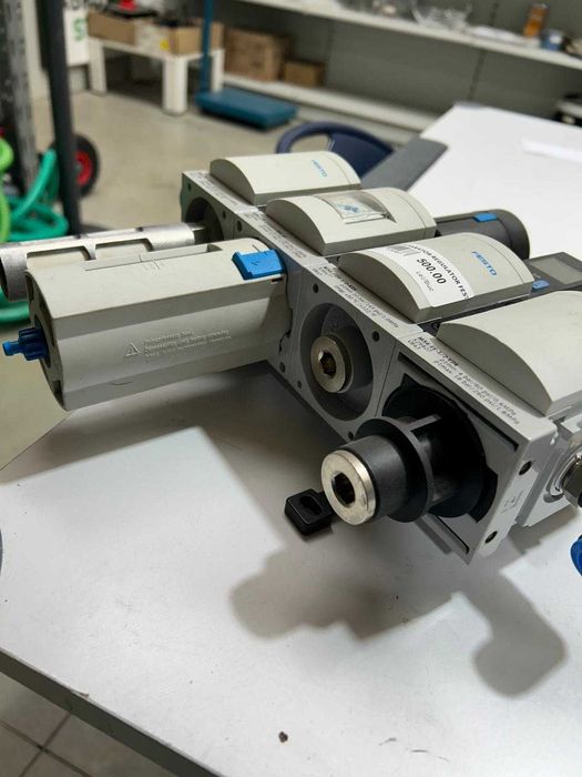 Grup separator regulator FESTO