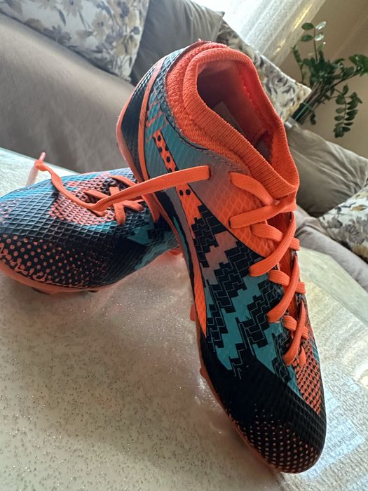 Бутонки Адидас