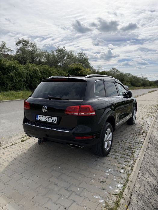 VW Touareg 3.0 TDI V6 4x4 pneumatic dotari ful