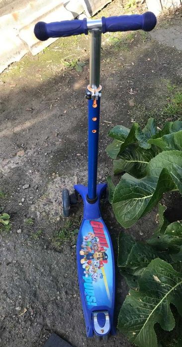 Продам самокат детский