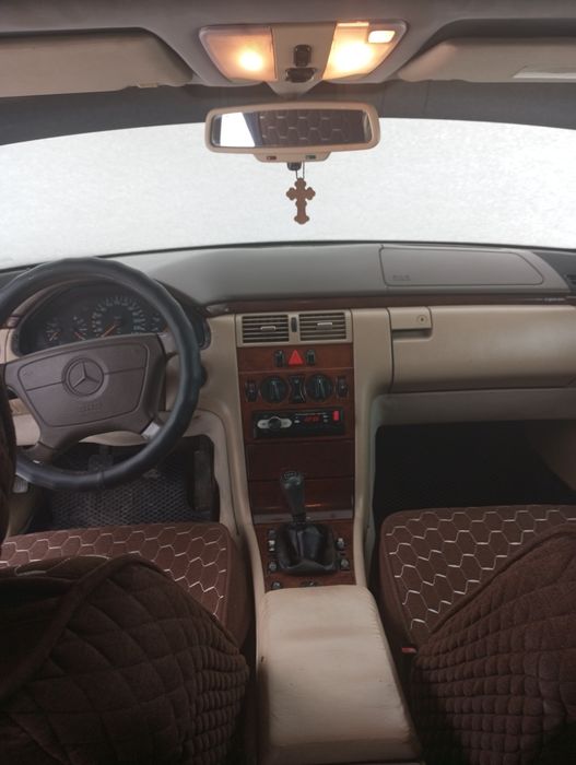 Продам мерен E200