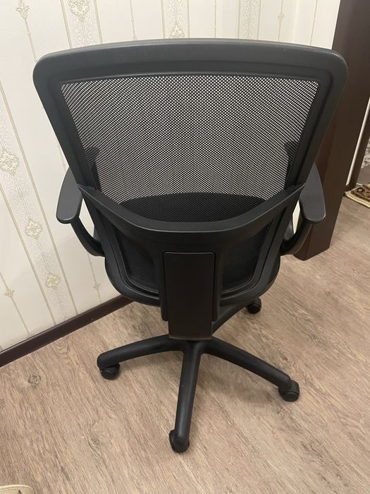 Продам  кресло на колесах