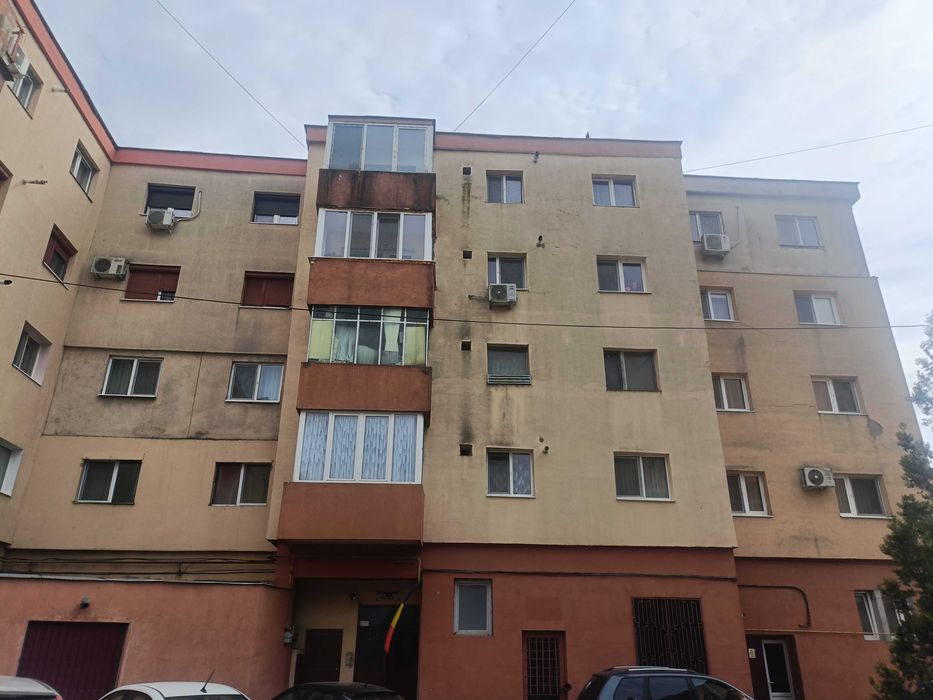 apartament de vanzare