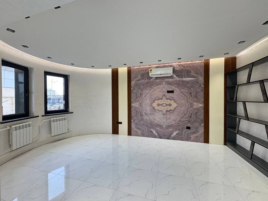 Продается нежилое помещение, ориентир: Ц-15 Жангох, 70м²