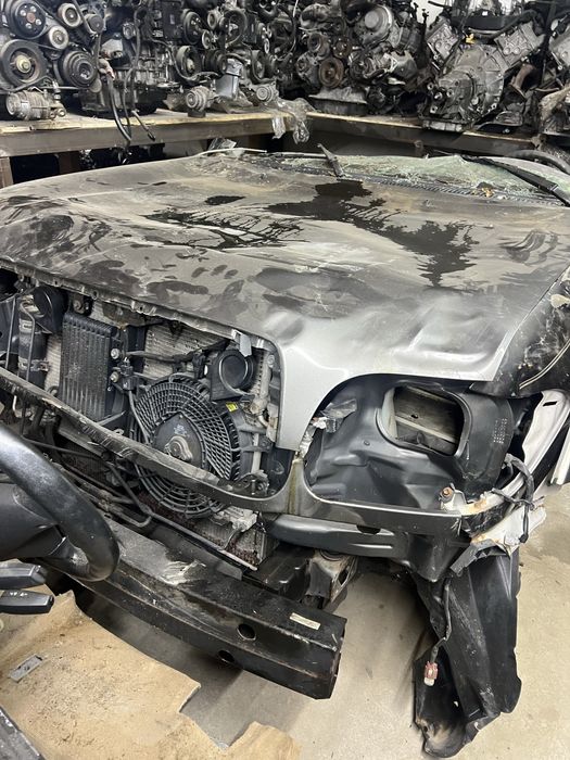 Авкат Toyota Sequoia