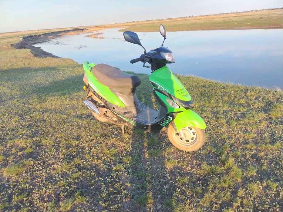 Продам скутер 49 куб