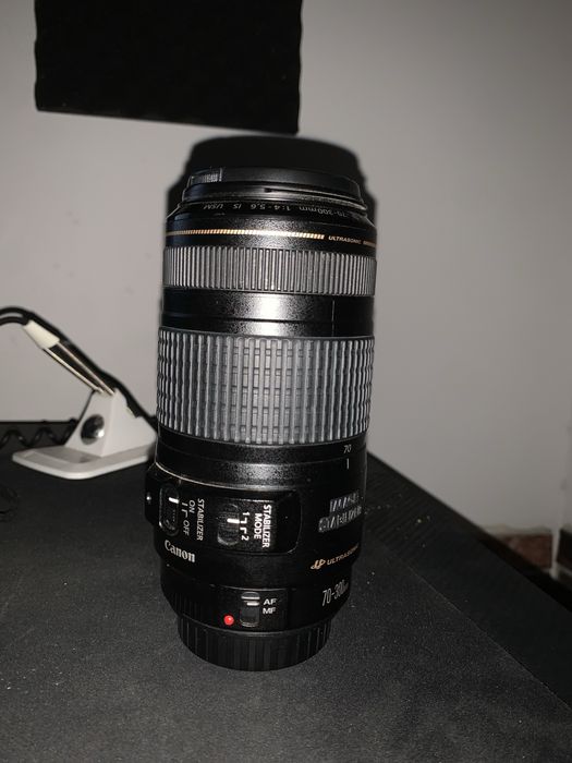 Камера Canon 1300d+2 Обьектива