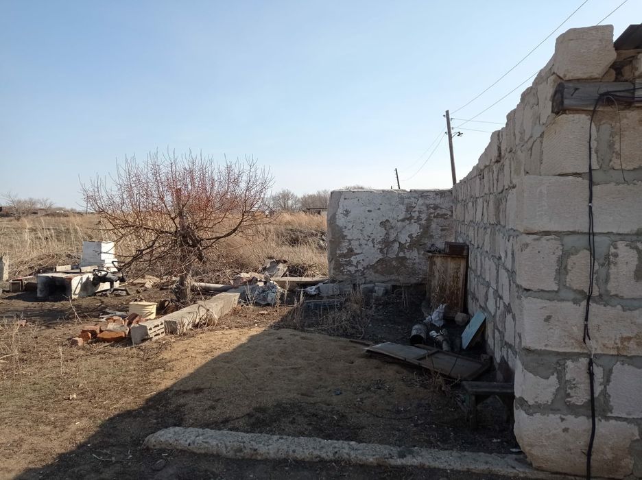 Продам 1/2 часть дома на разбор