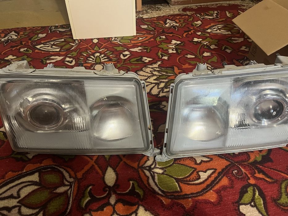 Продам линзы на мерседес 124