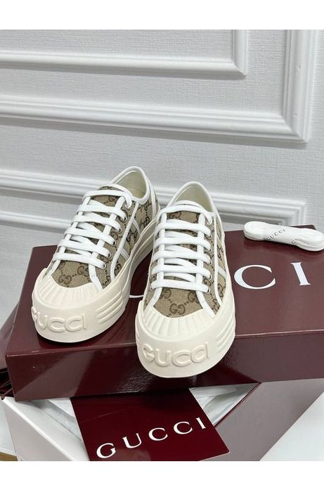 Дамски кецове Gucci