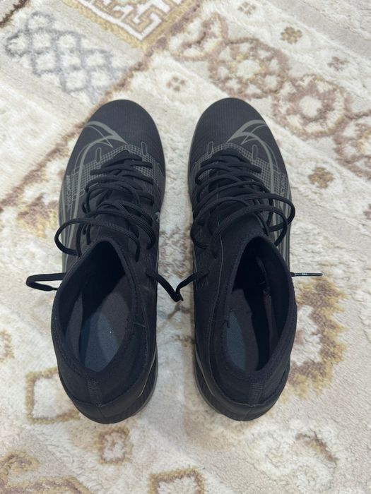 Новый Нике кроссовки