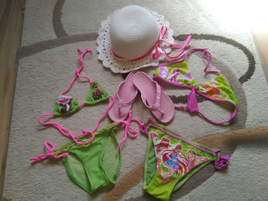 Бански,джапанки и шапка