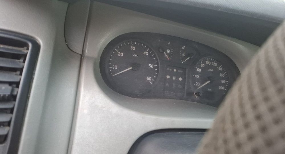 Vand Renault traficat motor 1.9 dci cu injectoare stricate
Vând renual