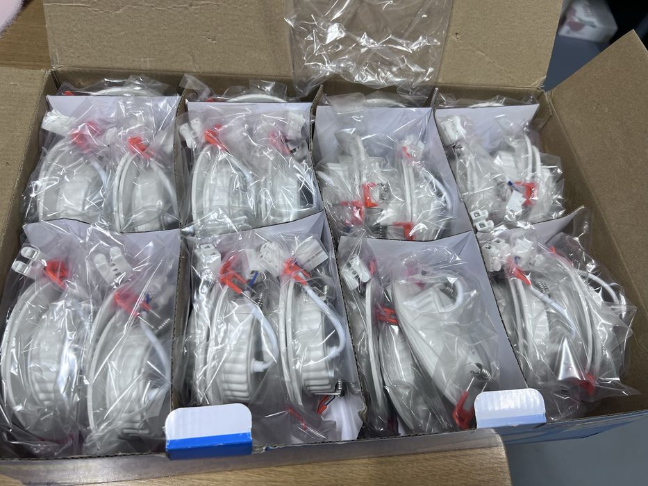 Set 36 spoturi de rogips 5w