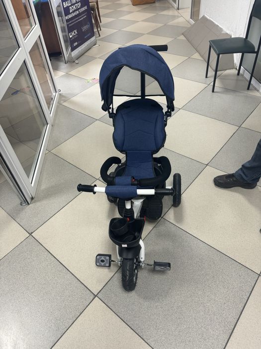 Продам прогулочные коляски и велосипеды самокаты