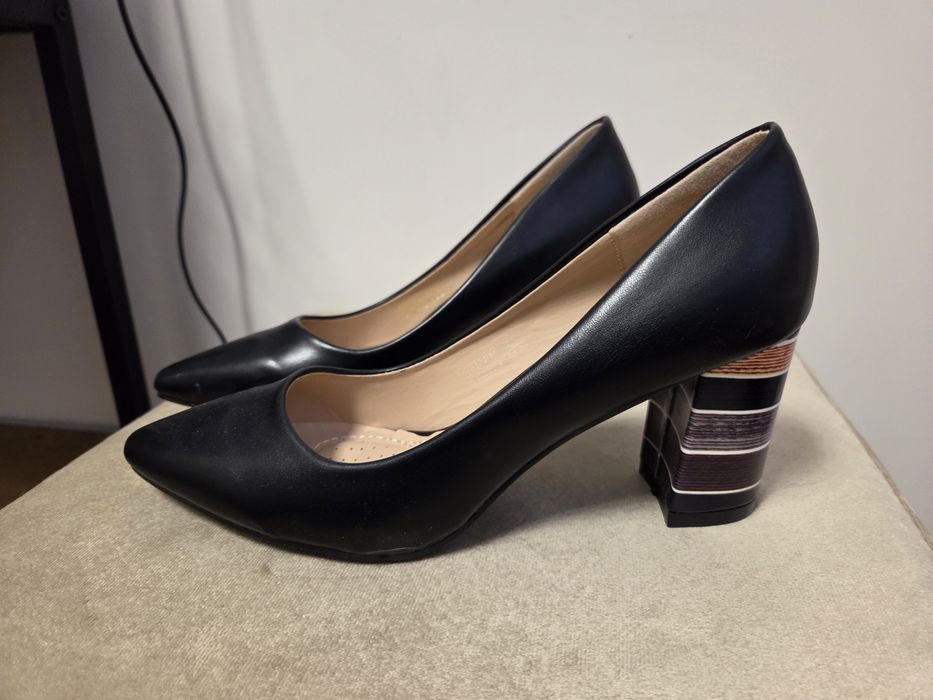 Дамски обувки 39 нови