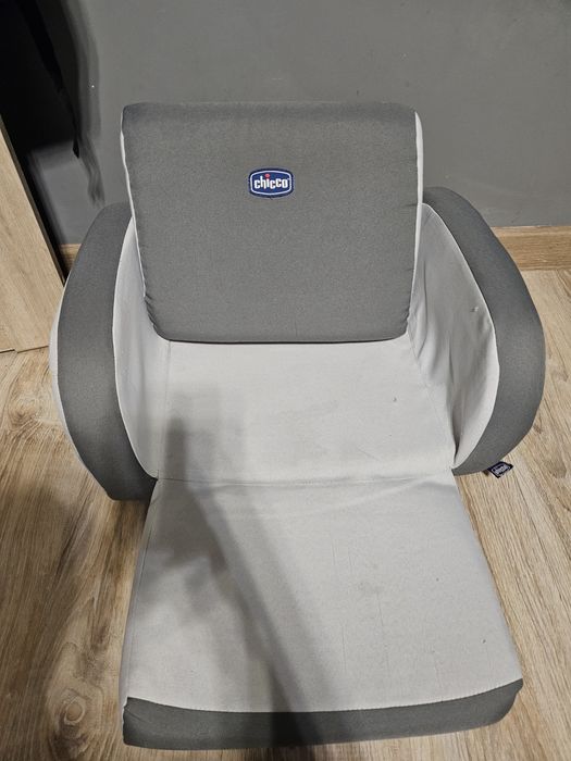 Детское кресло chicco