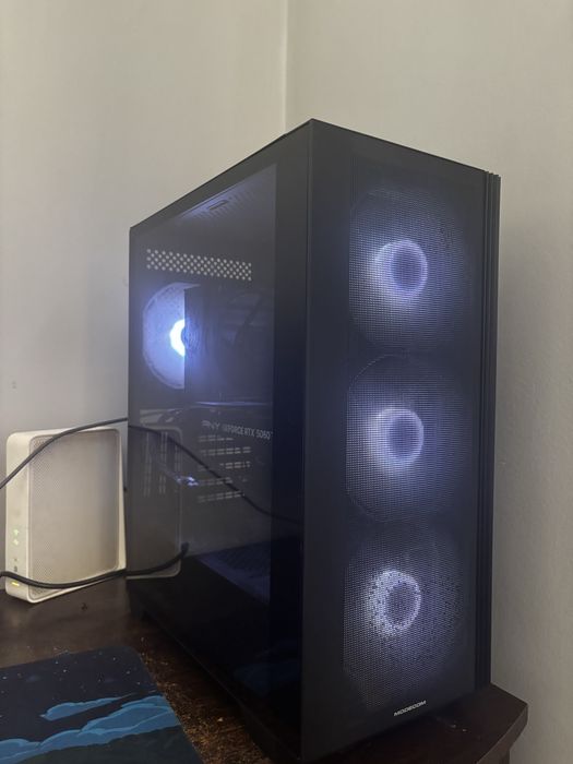 Sistem Gaming I9 14900kf 32gb ram Rtx 5060ti