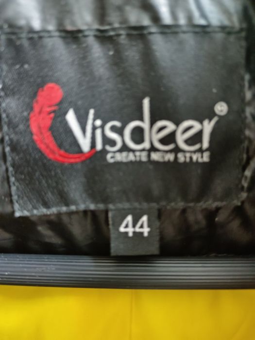 Пуховик женский.