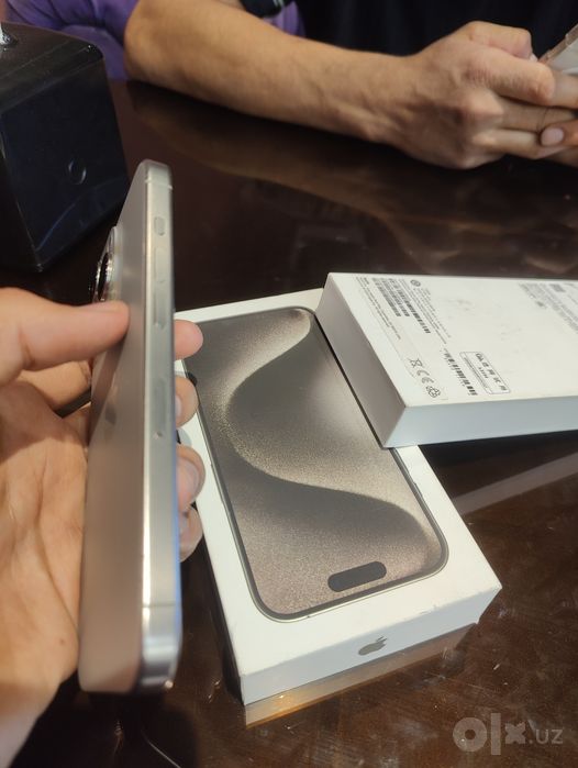 iphone 15pro silver