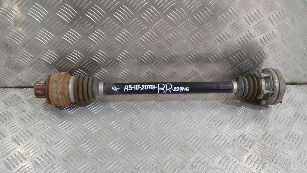 Задни полуоски Audi A5 2.0TDI 2010г.