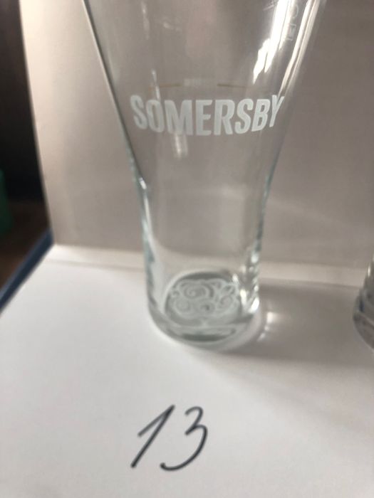 Стъклени чаши за бира и др.