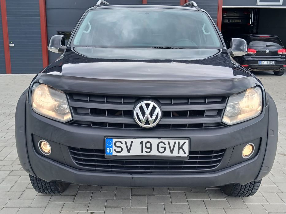VOLKSWAGEN Amarok 2012