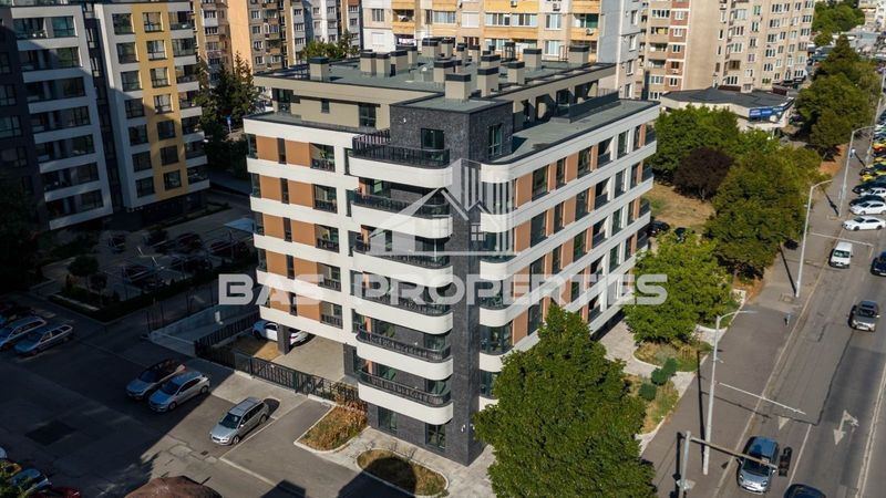 Многостаен в София-Люлин 6 площ 218