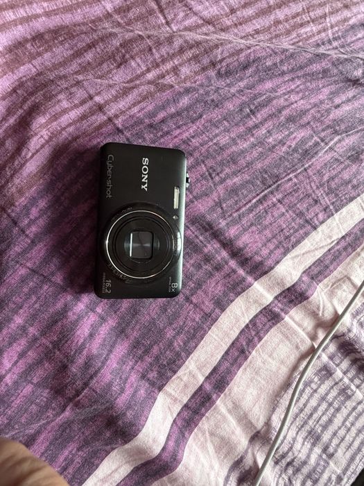 Фотоапарат sony cyber shot 16.2 mega pixels