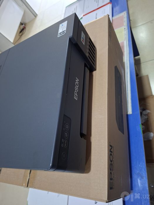 EPSON L8050 printer holati yaxshi yangiday