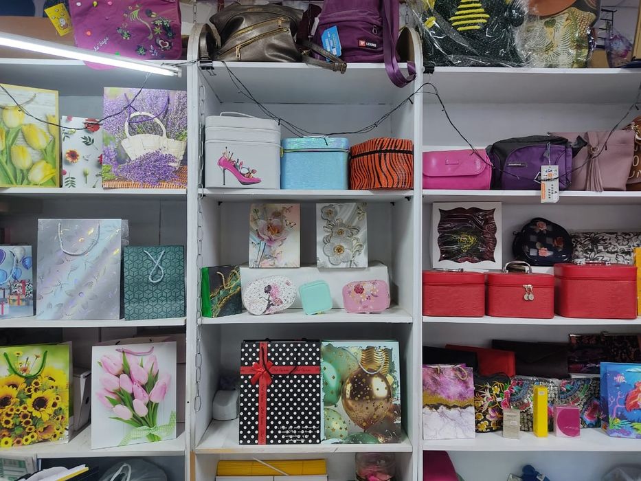 Продам отдел в торговом доме