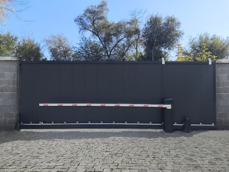 Шлагбаумы DoorHan