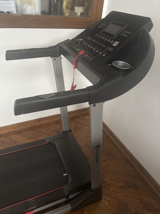 Banda electrica de alergat FitTronic J2000