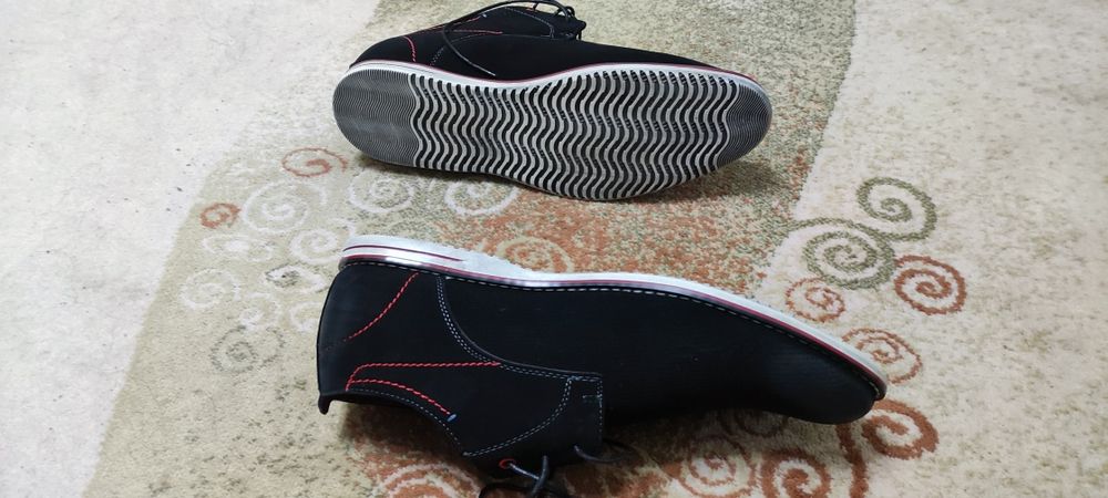 Мъжки обувки,черни