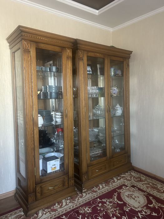 Продается сервант для гостиной
